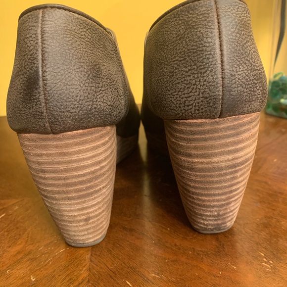 Dr. Scholl’s Wedge Shoe - Picture 7 of 8